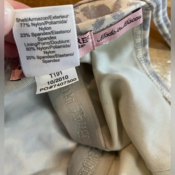 JUICY COUTURE Grey Leopard Print Athletic Tank Top Medium - Picture 8 of 10